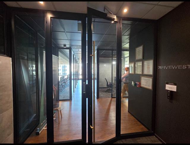 422M² OFFICE TO LET IN CAPE TOWN CITY CENTRE