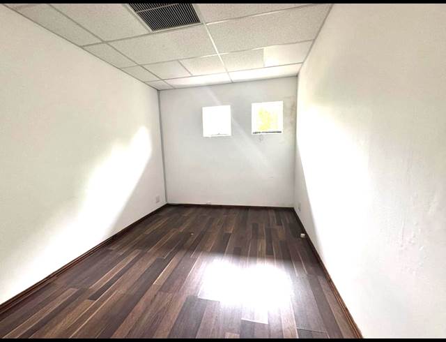 216M² OFFICE TO LET IN UMHLANGA RIDGE