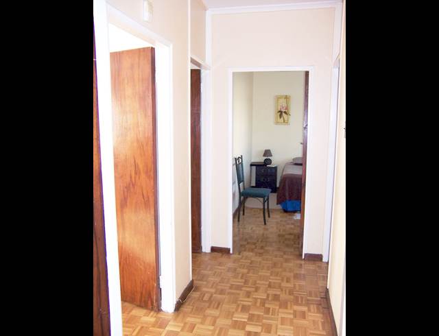 2 bed property to rent in CLAREMONT