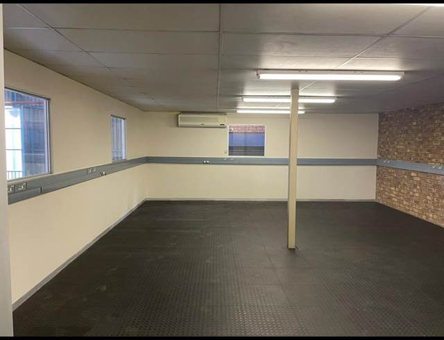 INDUSTRIAL PROPERTY TO RENT IN RANDJESPARK