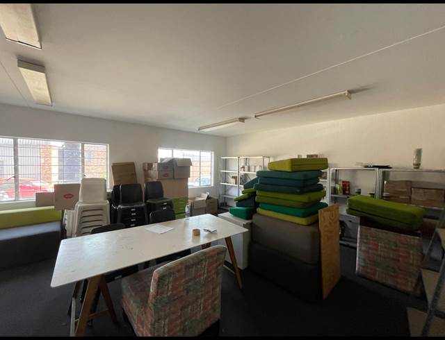668M² WAREHOUSE TO LET IN HALFWAY HOUSE