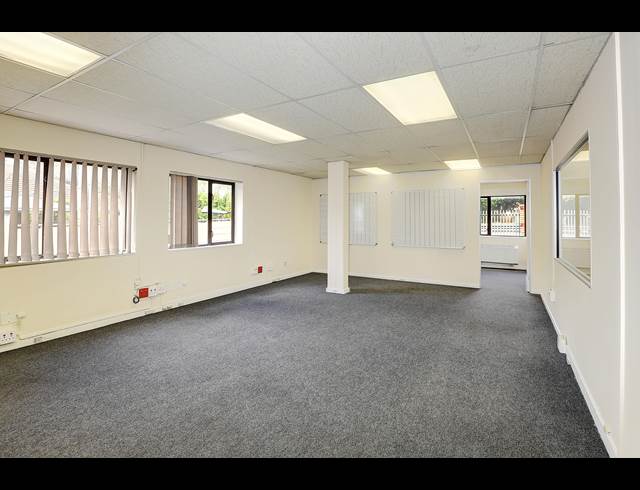 108M² OFFICE TO LET IN EVERSDAL