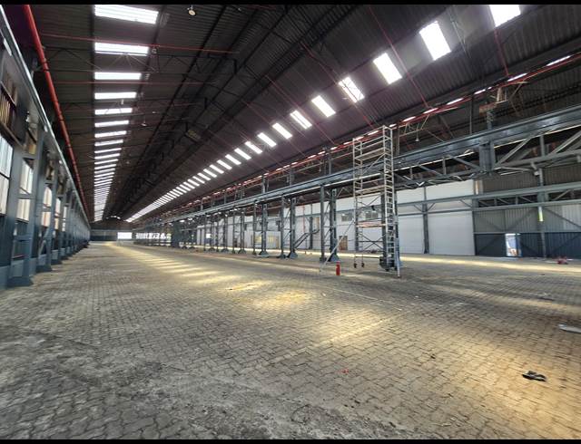 4,751M² WAREHOUSE TO LET IN TUNNEY
