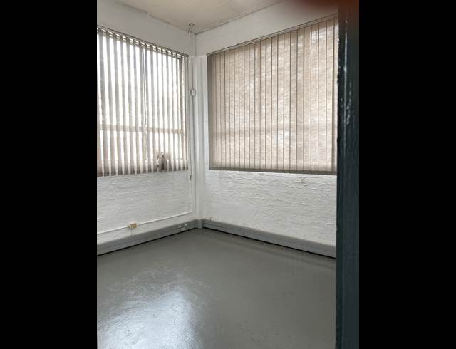 400M² WAREHOUSE TO LET IN WESTMEAD