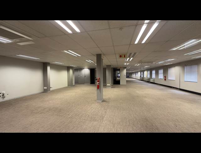 500M² OFFICE TO LET IN MEADOWDALE