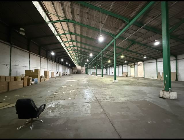 3,544M² WAREHOUSE TO LET IN EPPING INDUSTRIAL