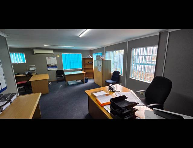 687M² WAREHOUSE TO LET IN NELSPRUIT INDUSTRIAL