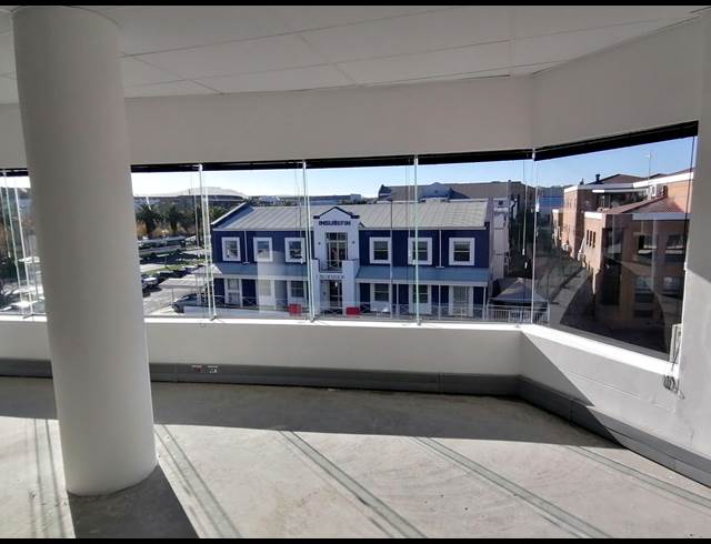 840M² OFFICE TO LET IN TYGER VALLEY