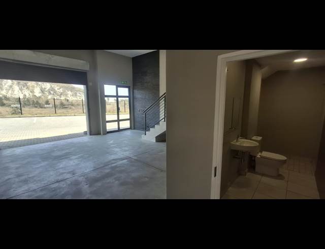 171M² BUILDING TO LET IN MOREHILL