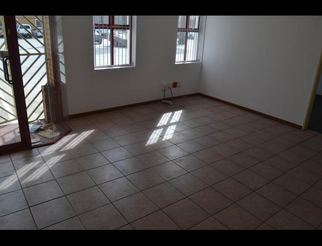 395M² WAREHOUSE TO LET IN KILLARNEY GARDENS