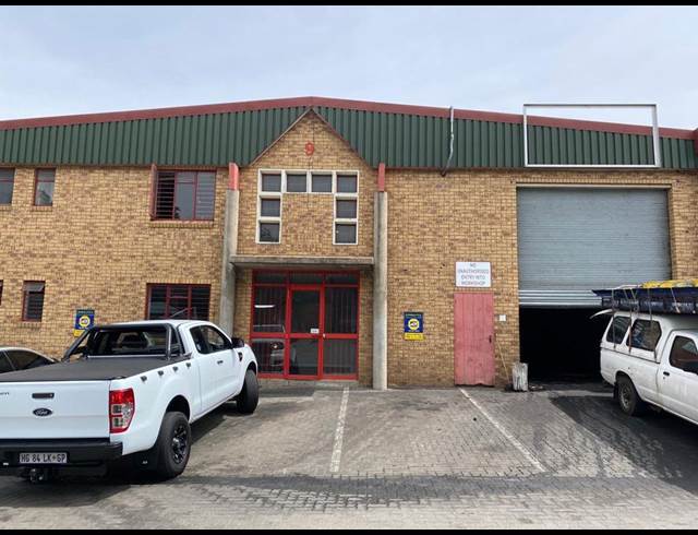 519M² WAREHOUSE TO LET IN SAMRAND BUSINESS PARK