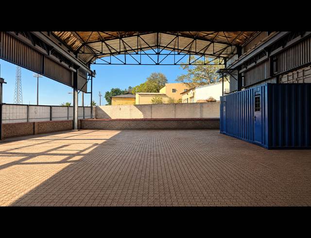 2,049M² WAREHOUSE TO LET IN WEST ACRES EXT 1