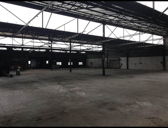3,974M² WAREHOUSE TO LET IN WYNBERG