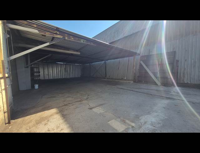 300M² FACTORY TO LET IN ANDERBOLT