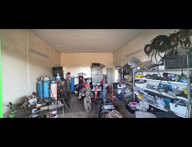 166M² WAREHOUSE TO LET IN NELSPRUIT INDUSTRIAL