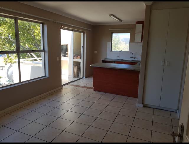 2 bed property to rent in RIDGEWORTH