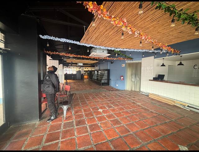 636M² RETAIL TO LET IN AUDAS ESTATE