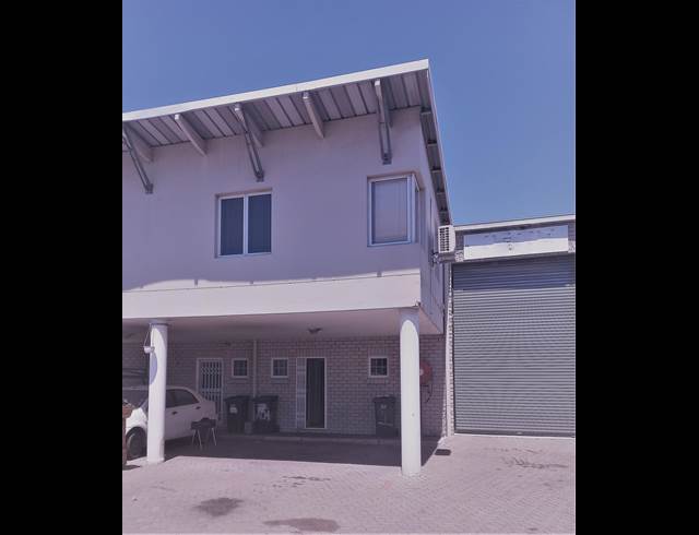 196M² WAREHOUSE TO LET IN AIRPORT INDUSTRIA