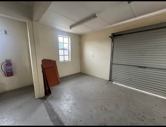 159M² OFFICE TO LET IN MODDERFONTEIN