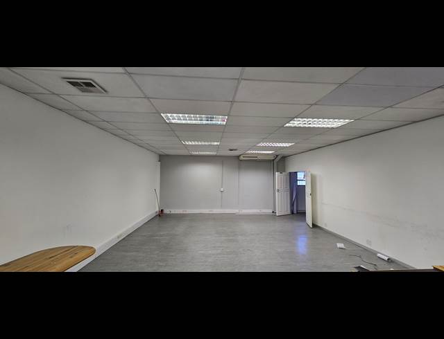 530M² RETAIL TO LET IN STRIJDOMPARK