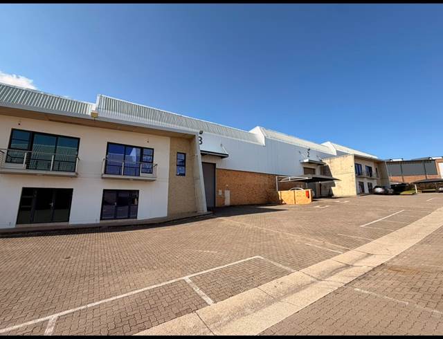 680M² WAREHOUSE TO LET IN LINBRO PARK