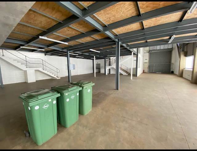 684M² WAREHOUSE TO LET IN RIVERHORSE VALLEY