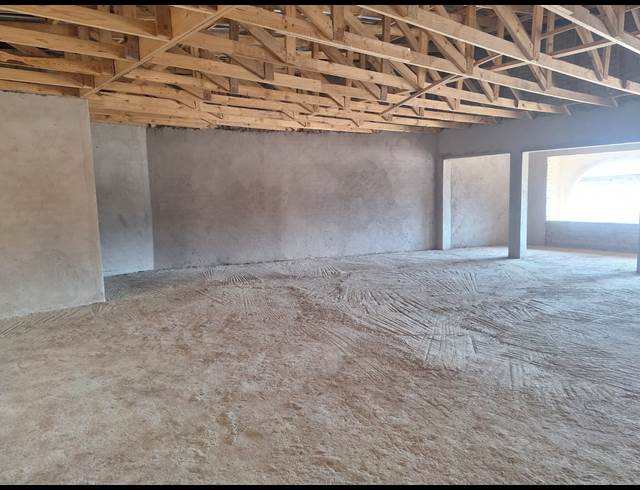 100M² RETAIL TO LET IN ROCKY DRIFT