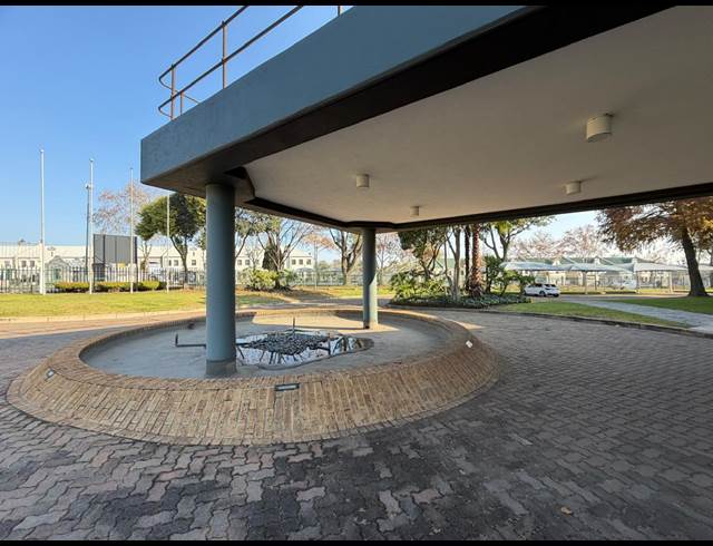 7,892M² WAREHOUSE TO LET IN RANDJESPARK