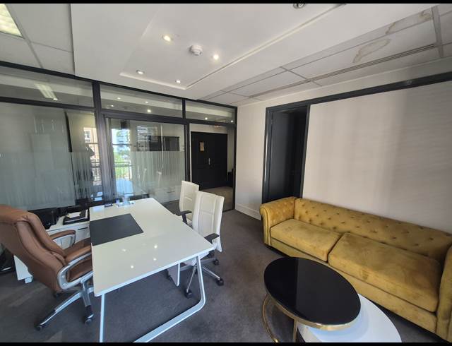 911M² OFFICE TO LET IN SANDTON CENTRAL