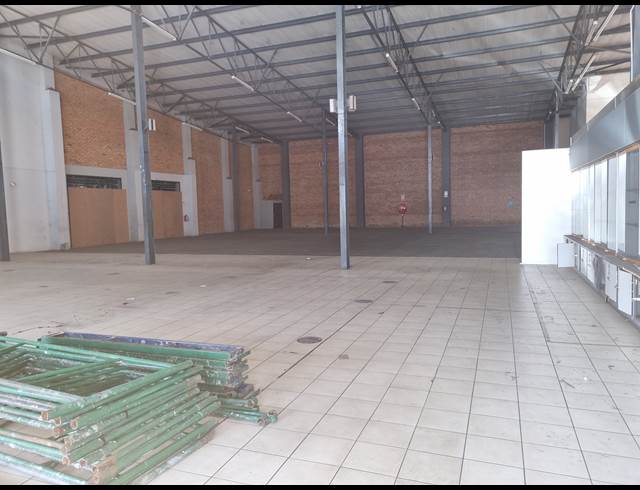 1,500M² WAREHOUSE TO LET IN NELSPRUIT CENTRAL