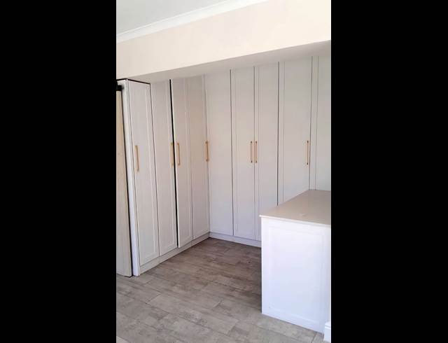 4 bed property to rent in BERGVLIET