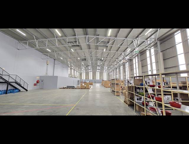 2,526M² WAREHOUSE TO LET IN STRIJDOMPARK