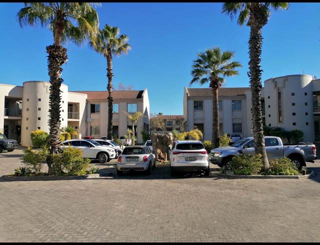 164M² OFFICE TO LET IN DURBANVILLE CENTRAL