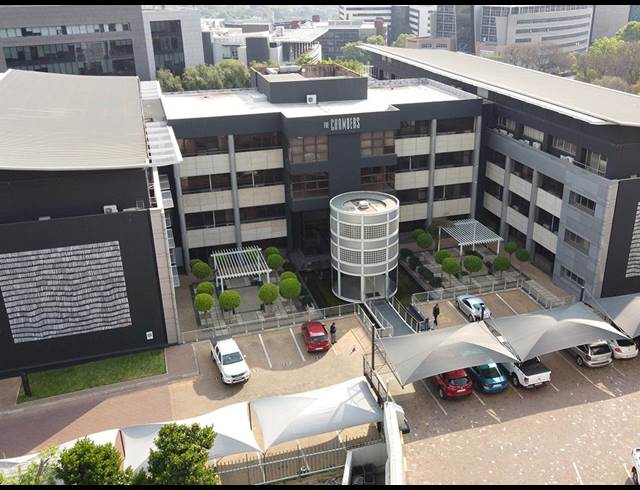 10,000M² OFFICE TO LET IN SANDOWN