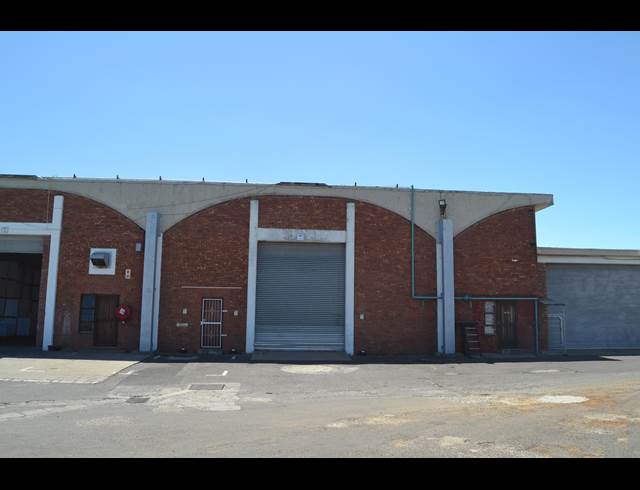 950M² WAREHOUSE TO LET IN BEACONVALE