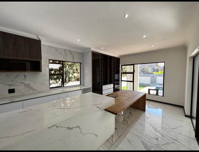 7 BEDROOM PROPERTY TO RENT IN FERNRIDGE ESTATE