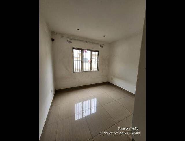 2 BEDROOM PROPERTY TO RENT IN OVERPORT