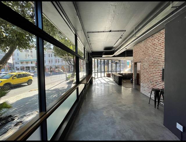 150M² RETAIL TO LET IN GARDENS