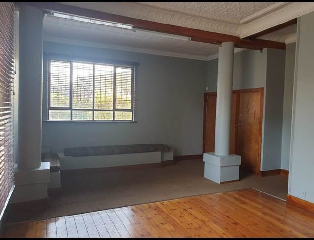 74M² OFFICE TO LET IN LAMBTON