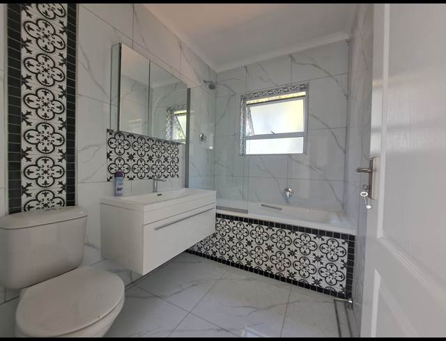 3 BEDROOM GATED ESTATE TO LET IN SUNNINGDALE