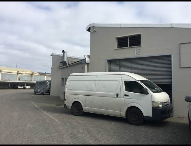 335M² FACTORY TO LET IN STIKLAND INDUSTRIAL