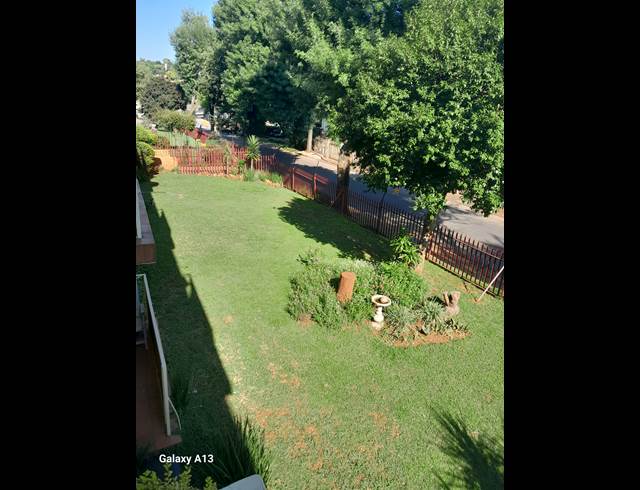 2 bed property to rent in WINDSOR WEST