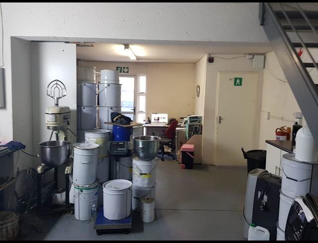 100M² WAREHOUSE RENTED IN CITY DEEP