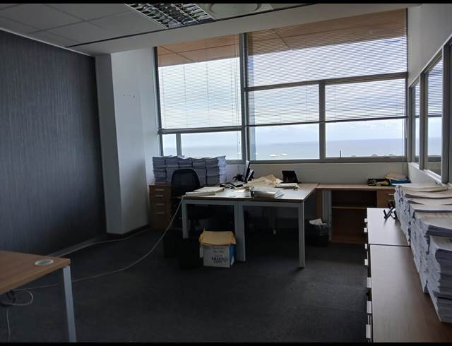 324M² OFFICE TO LET IN UMHLANGA RIDGE