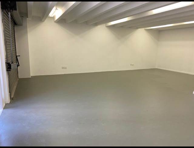 200M² WAREHOUSE TO LET IN OTTERY