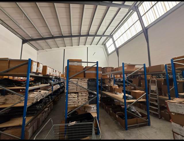 491M² WAREHOUSE TO LET IN FIRGROVE
