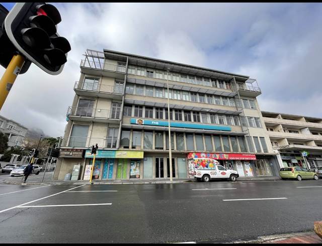 827M² OFFICE TO LET IN GARDENS