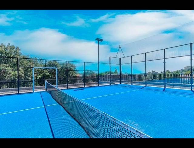 1 BEDROOM PROPERTY TO RENT IN HYDE PARK