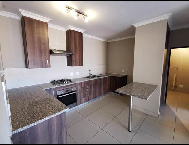 1 BEDROOM PROPERTY TO RENT IN DIE BULT