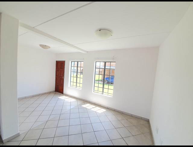 3 BEDROOM PROPERTY TO RENT IN WINDMILL PARK